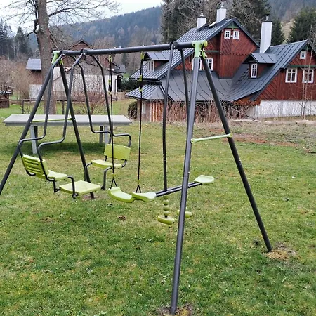 Sedmikraska * Horní Maršov